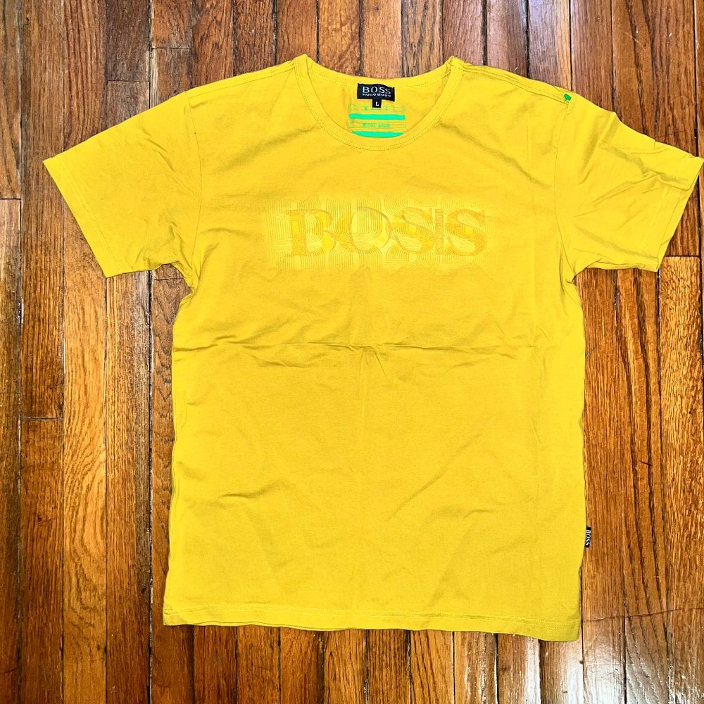 Hugo Boss Graphic T-shirt i Embossed Print